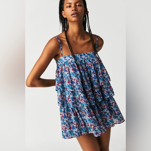 Free People One Talia Tunic Blouse Tiered Ruffle Boho Floral Top size Large - Picture 2 of 16